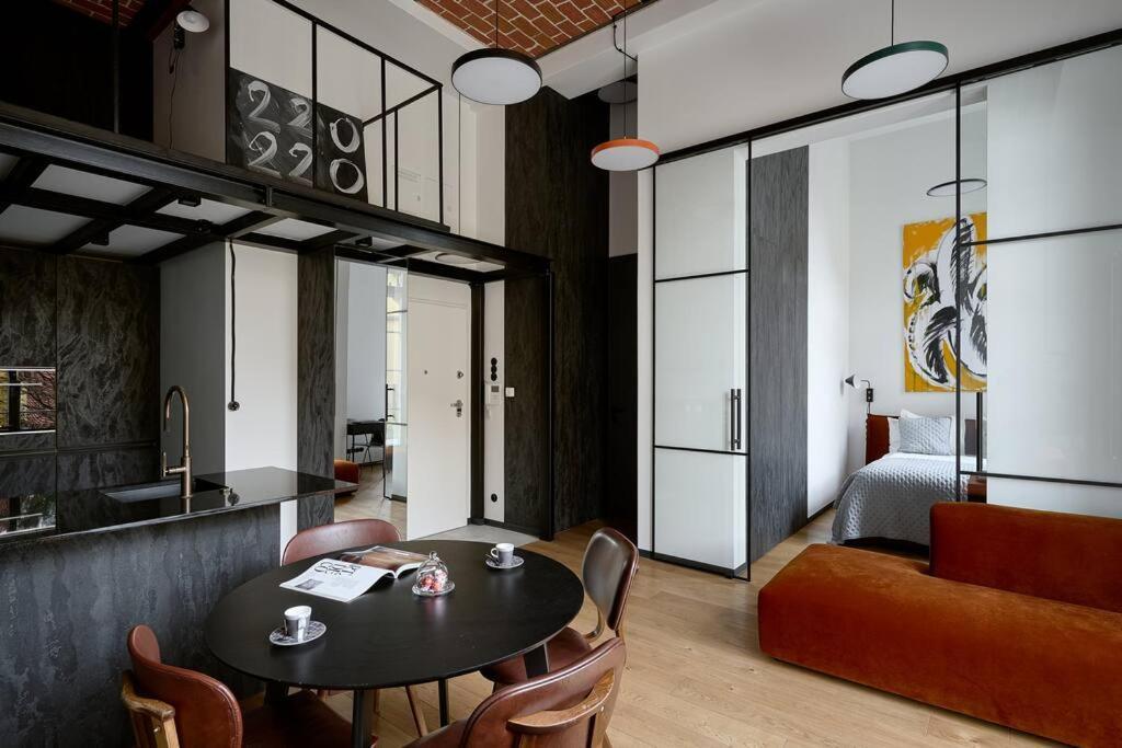 Loft Industrialny Przy Bulwarze Staromiejskim Apartment Wroclaw Exterior photo